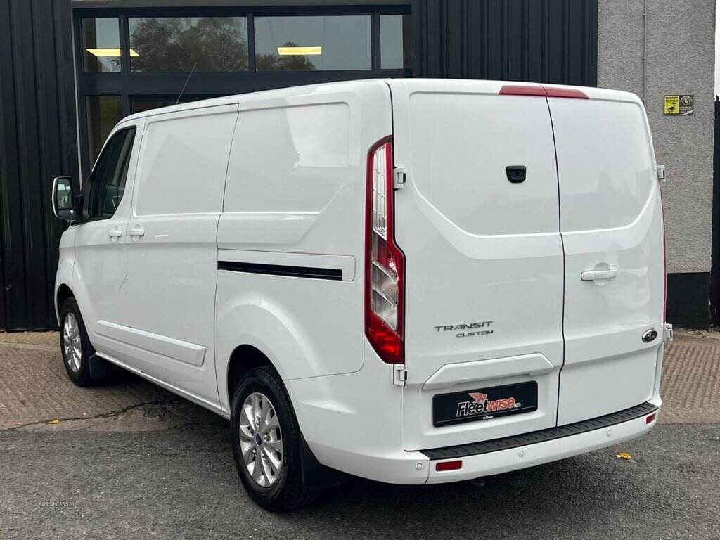 Jun 2023 Ford Transit Custom 2.0 EcoBlue 130ps Low Roof Limited Van