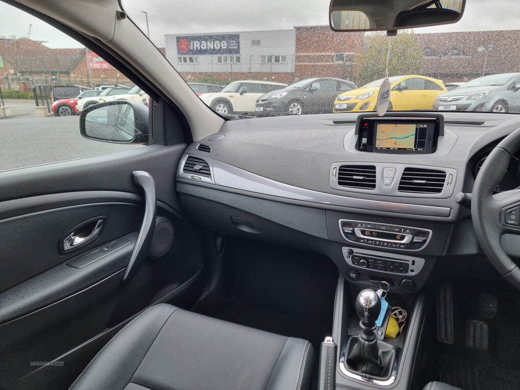 Jan 2016 Renault Megane 1.5 dCi Dynamique Nav 5dr