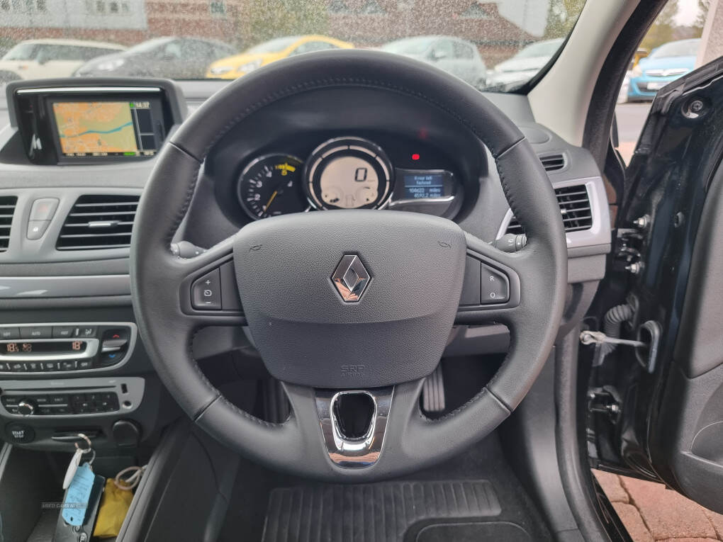 Jan 2016 Renault Megane 1.5 dCi Dynamique Nav 5dr