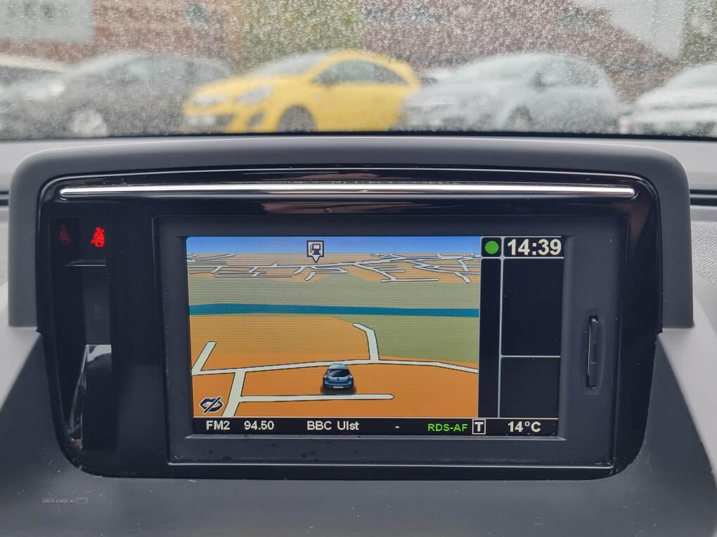 Jan 2016 Renault Megane 1.5 dCi Dynamique Nav 5dr