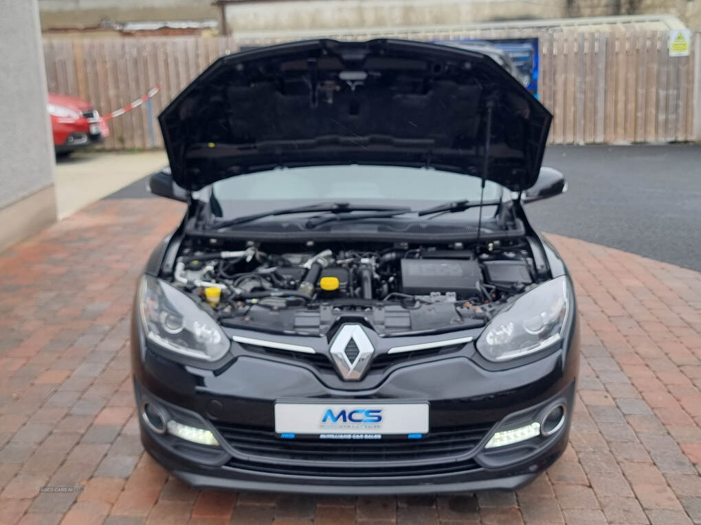 Jan 2016 Renault Megane 1.5 dCi Dynamique Nav 5dr