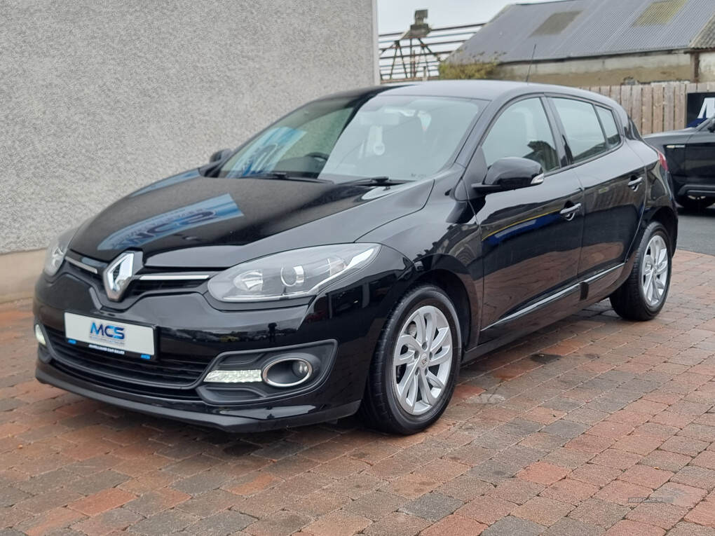Jan 2016 Renault Megane 1.5 dCi Dynamique Nav 5dr