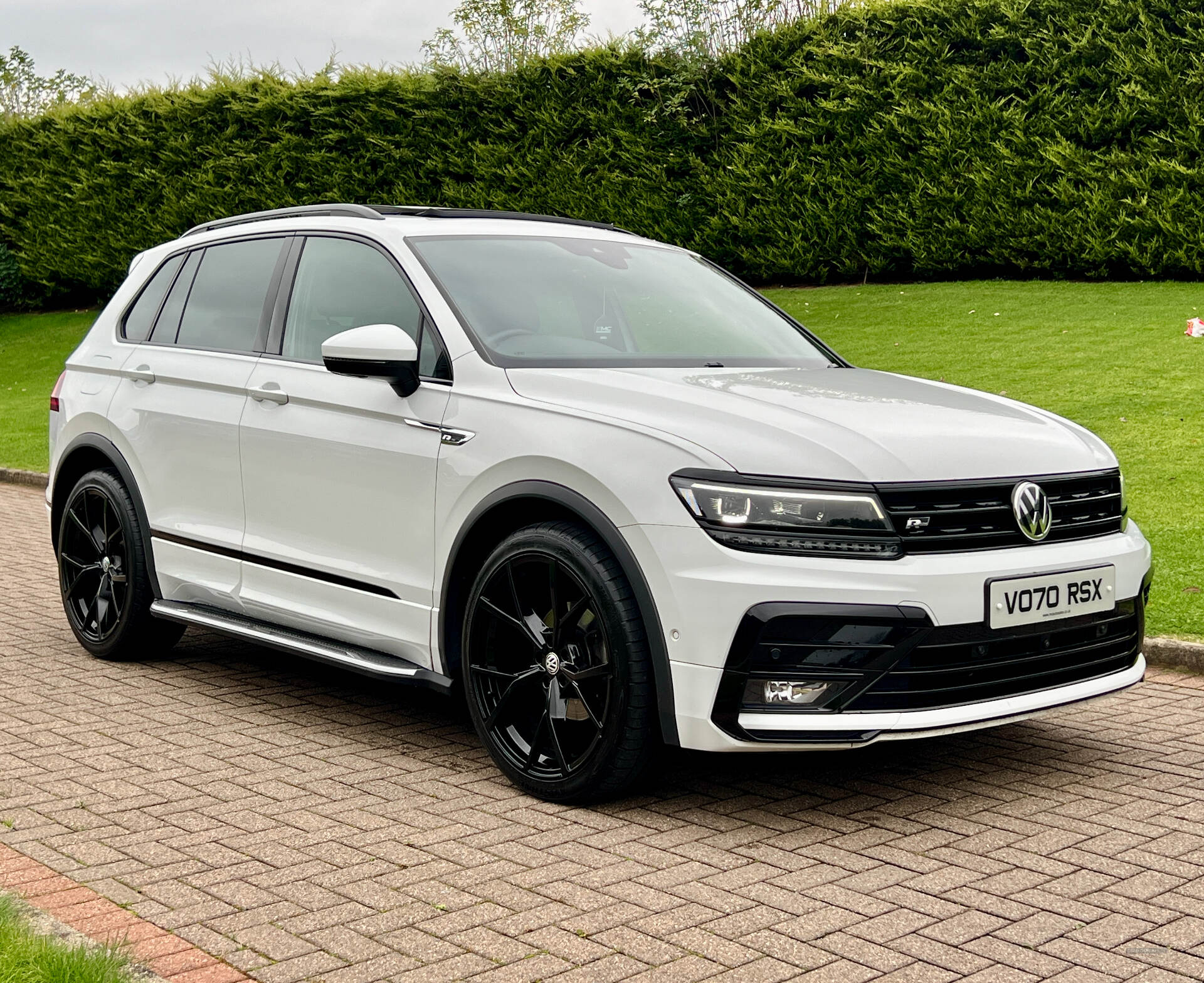 Sep 2020 Volkswagen Tiguan 2.0 TDi 150 R-Line 4Motion DSG