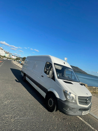 Mercedes Sprinter 3.5t BlueEFFICIENCY High Roof Van in Down