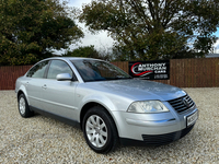 Volkswagen Passat DIESEL SALOON in Down