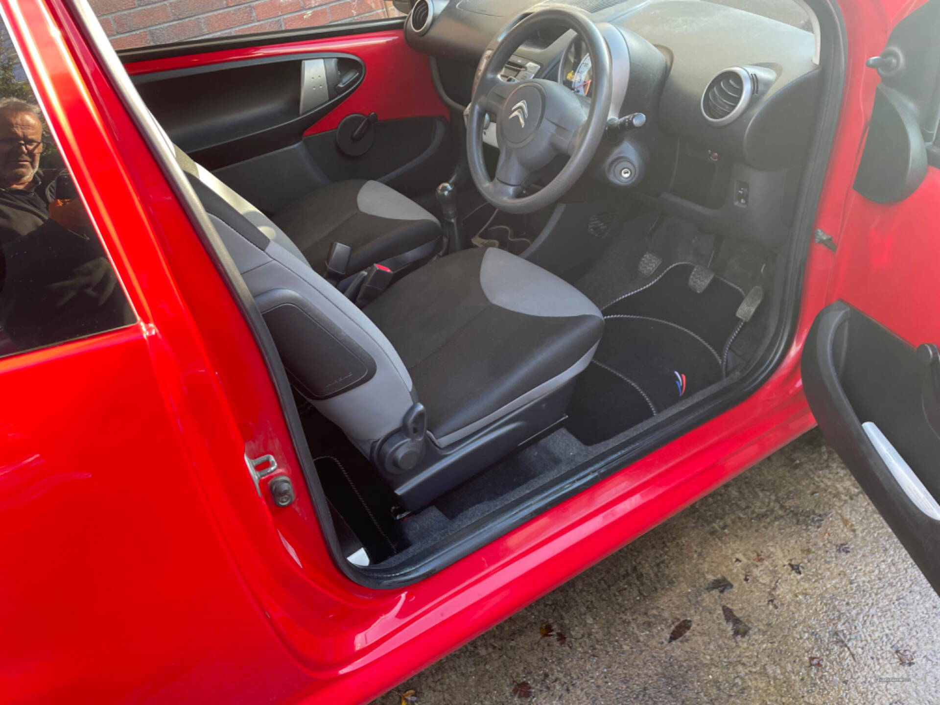 Apr 2014 Citroen C1 1.0i VT 3dr