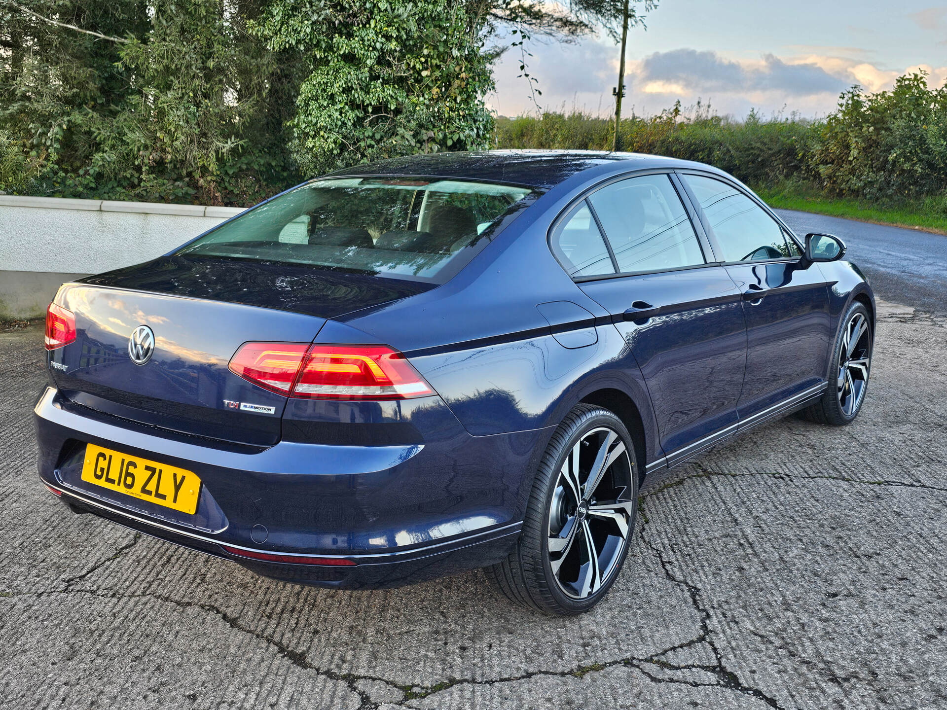 Volkswagen Passat DIESEL SALOON in Tyrone