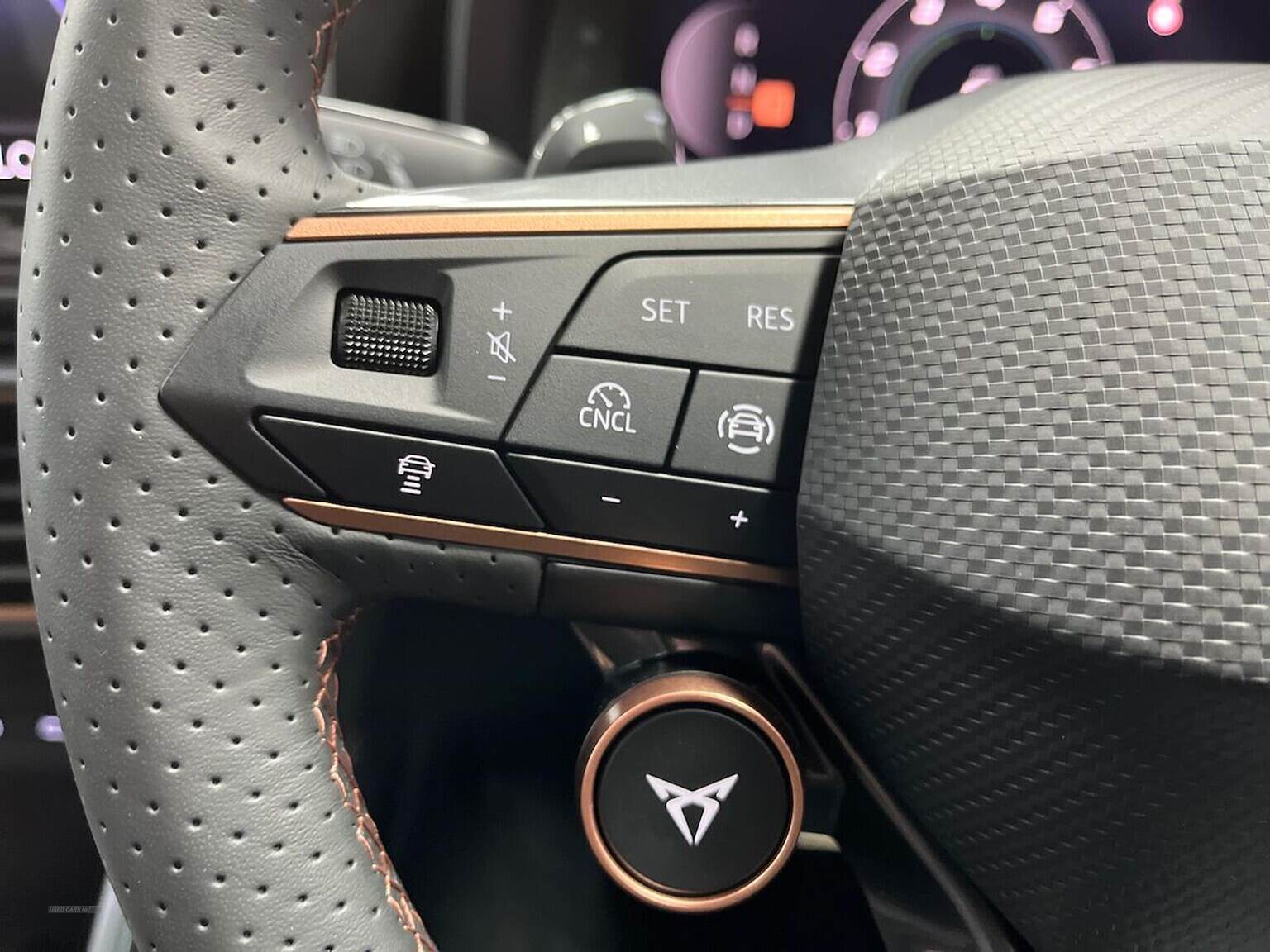Sep 2024 Cupra Leon 1.5 eHybrid 272 VZ1 5dr DSG