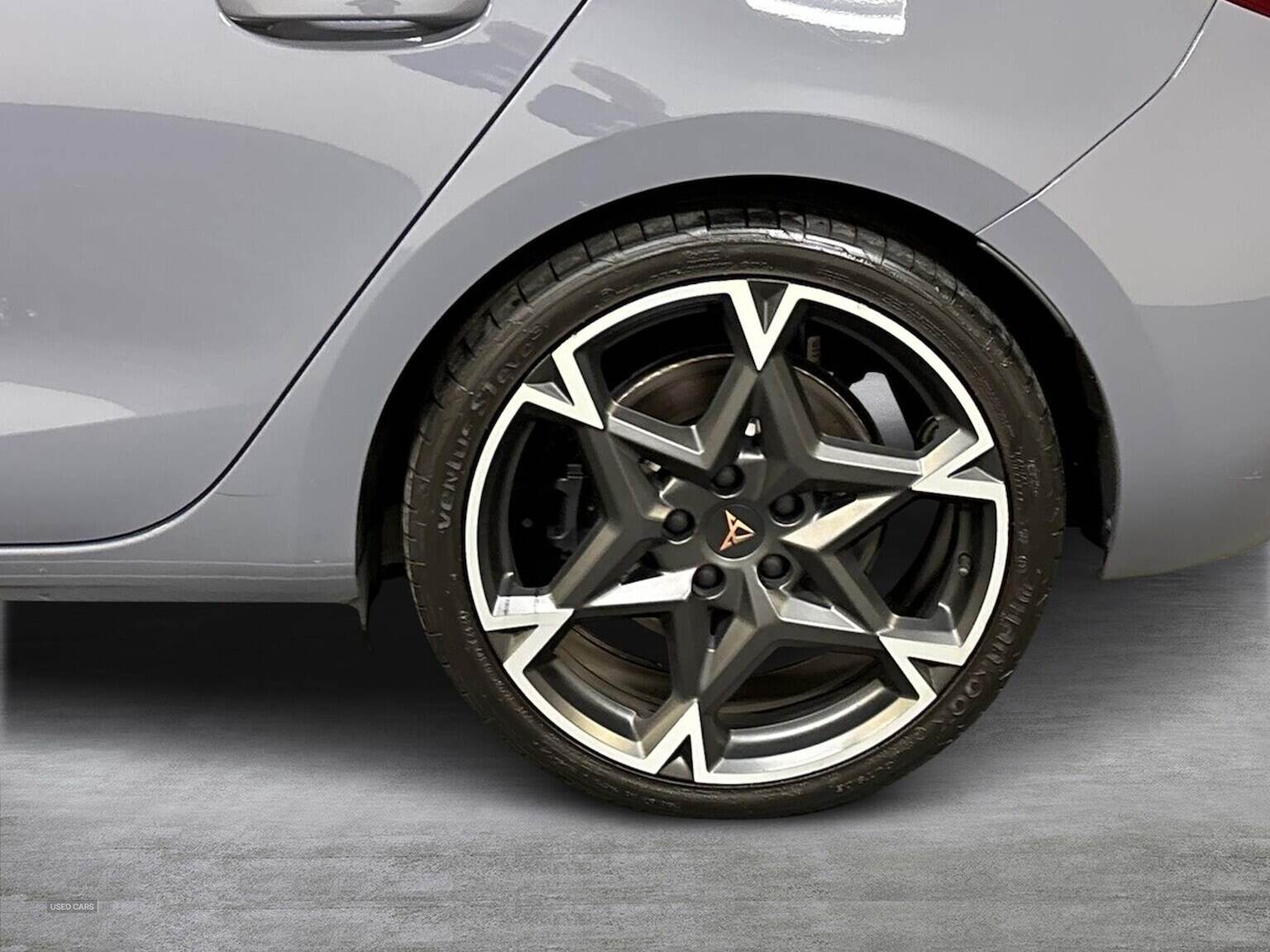 Sep 2024 Cupra Leon 1.5 eHybrid 272 VZ1 5dr DSG