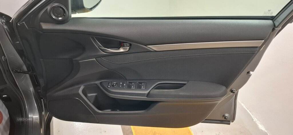 Mar 2019 Honda Civic 1.0 VTEC Turbo 126 SR 5dr