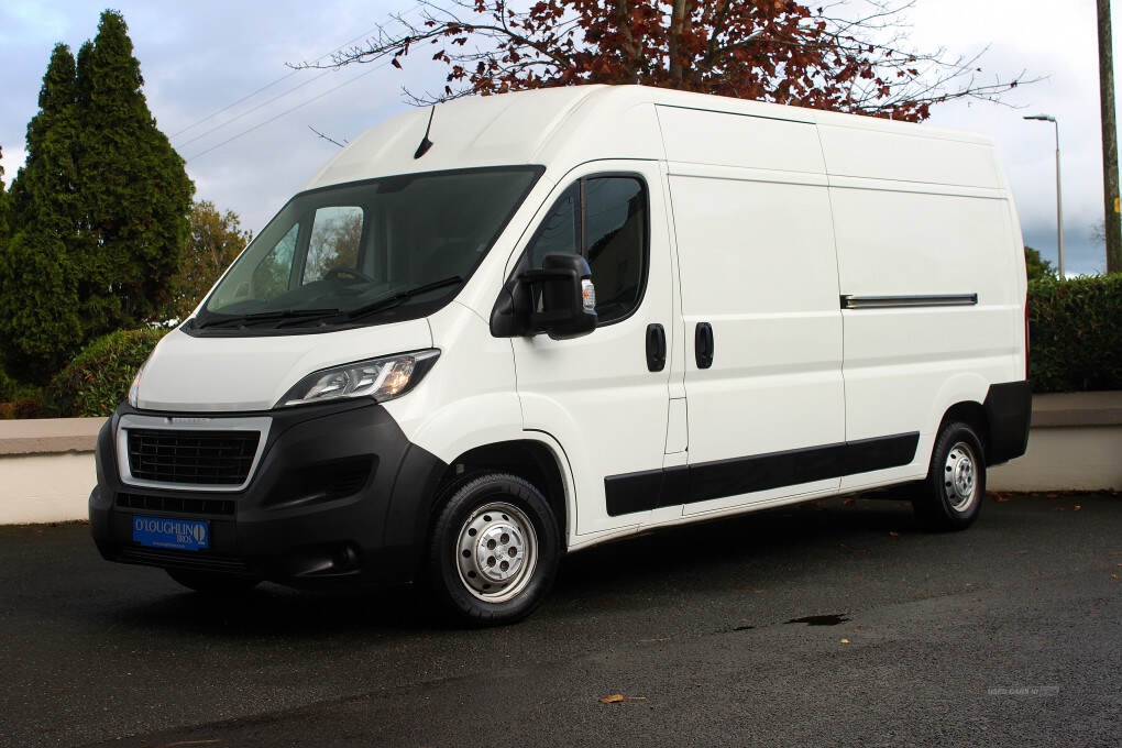 Apr 2021 Peugeot Boxer 2.2 BlueHDi H2 Professional Van 140ps