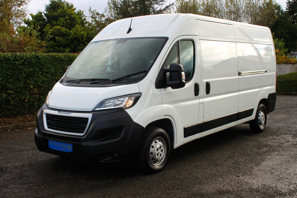 Apr 2021 Peugeot Boxer 2.2 BlueHDi H2 Professional Van 140ps