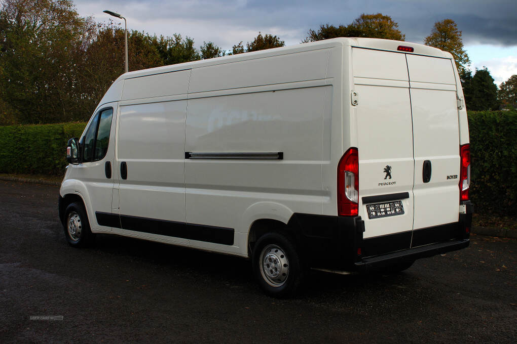 Apr 2021 Peugeot Boxer 2.2 BlueHDi H2 Professional Van 140ps