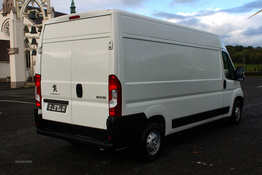 Apr 2021 Peugeot Boxer 2.2 BlueHDi H2 Professional Van 140ps