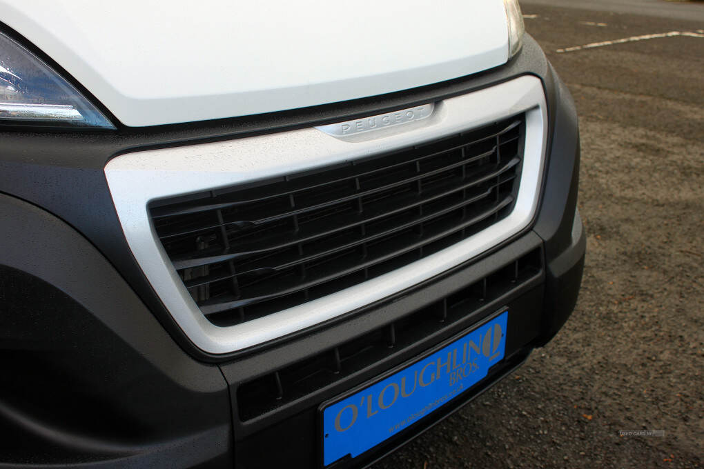 Apr 2021 Peugeot Boxer 2.2 BlueHDi H2 Professional Van 140ps
