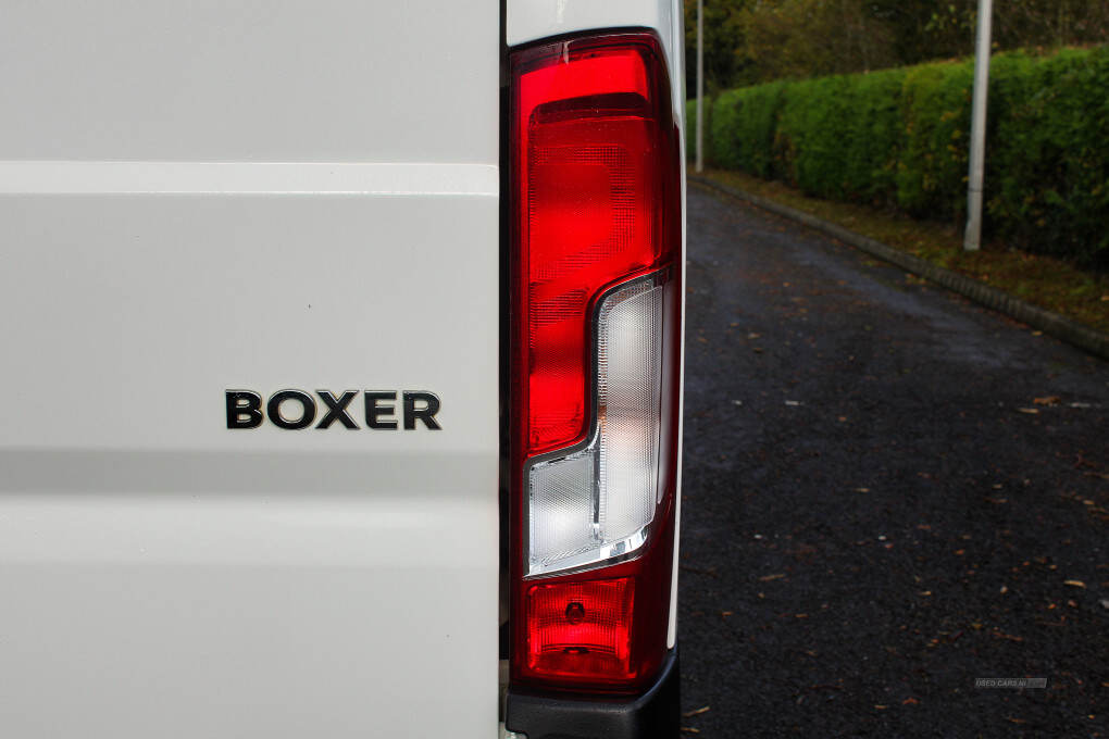 Apr 2021 Peugeot Boxer 2.2 BlueHDi H2 Professional Van 140ps