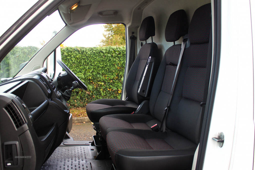 Apr 2021 Peugeot Boxer 2.2 BlueHDi H2 Professional Van 140ps