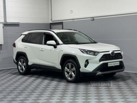 Toyota RAV4 2.5 VVT-h Design CVT Euro 6 (s/s) 5dr in Derry / Londonderry