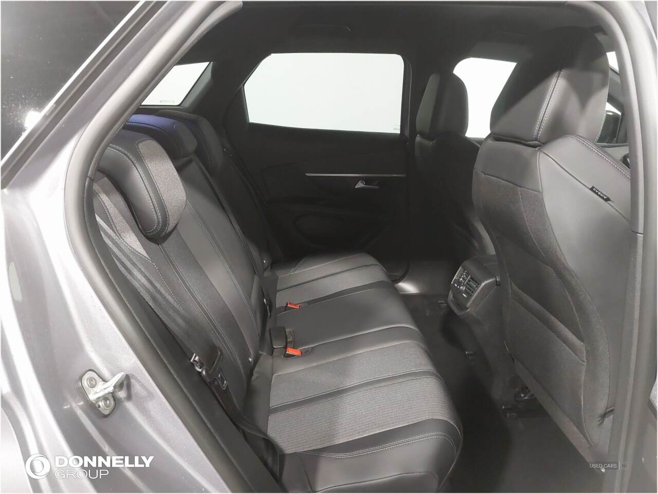 Jan 2023 Peugeot 3008 1.2 PureTech Allure Premium+ 5dr EAT8