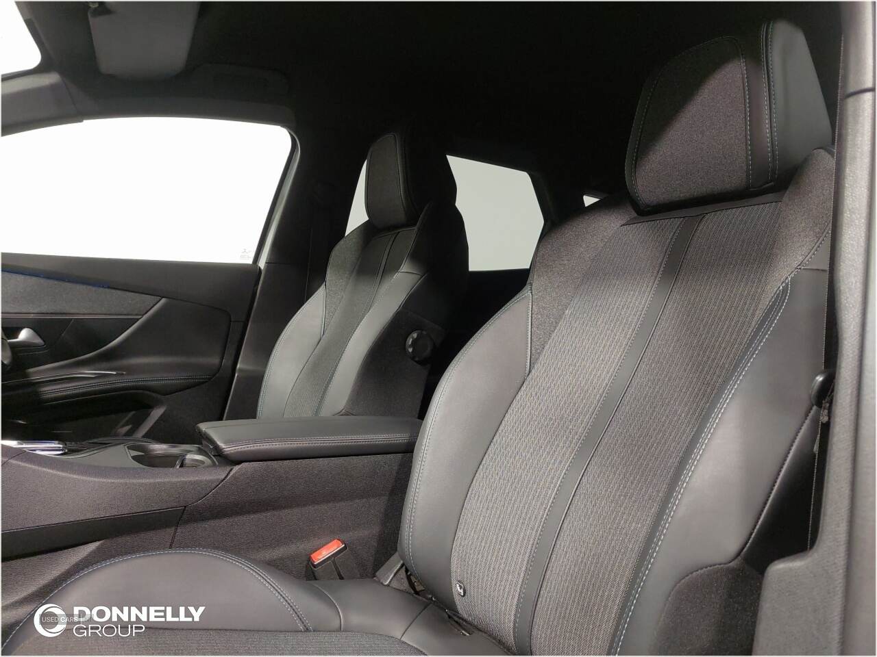 Jan 2023 Peugeot 3008 1.2 PureTech Allure Premium+ 5dr EAT8