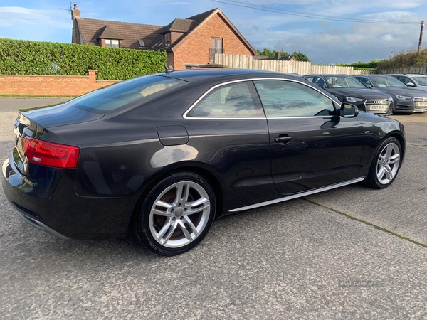 Audi A5 DIESEL COUPE in Down