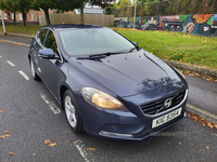 Volvo V40 D2 SE 5dr in Down