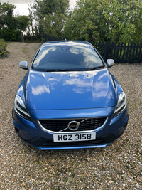 Volvo V40 D2 [120] R DESIGN 5dr in Down