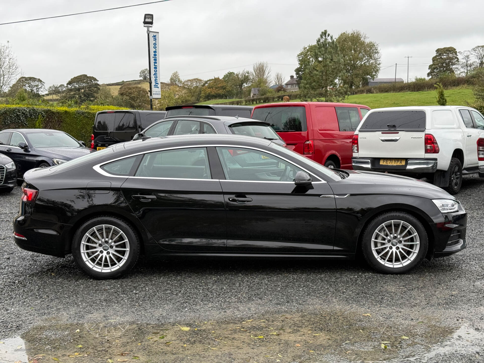 Audi A5 DIESEL SPORTBACK in Down