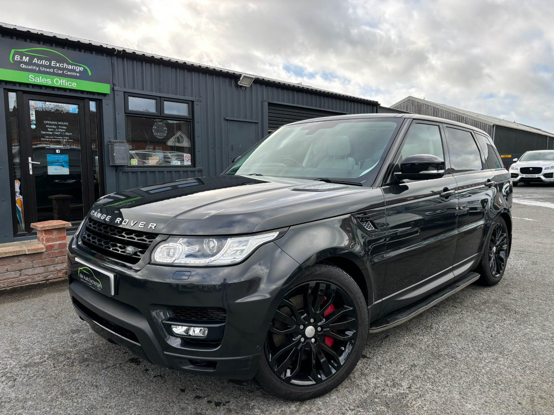 Land Rover Range Rover Sport DIESEL ESTATE in Down