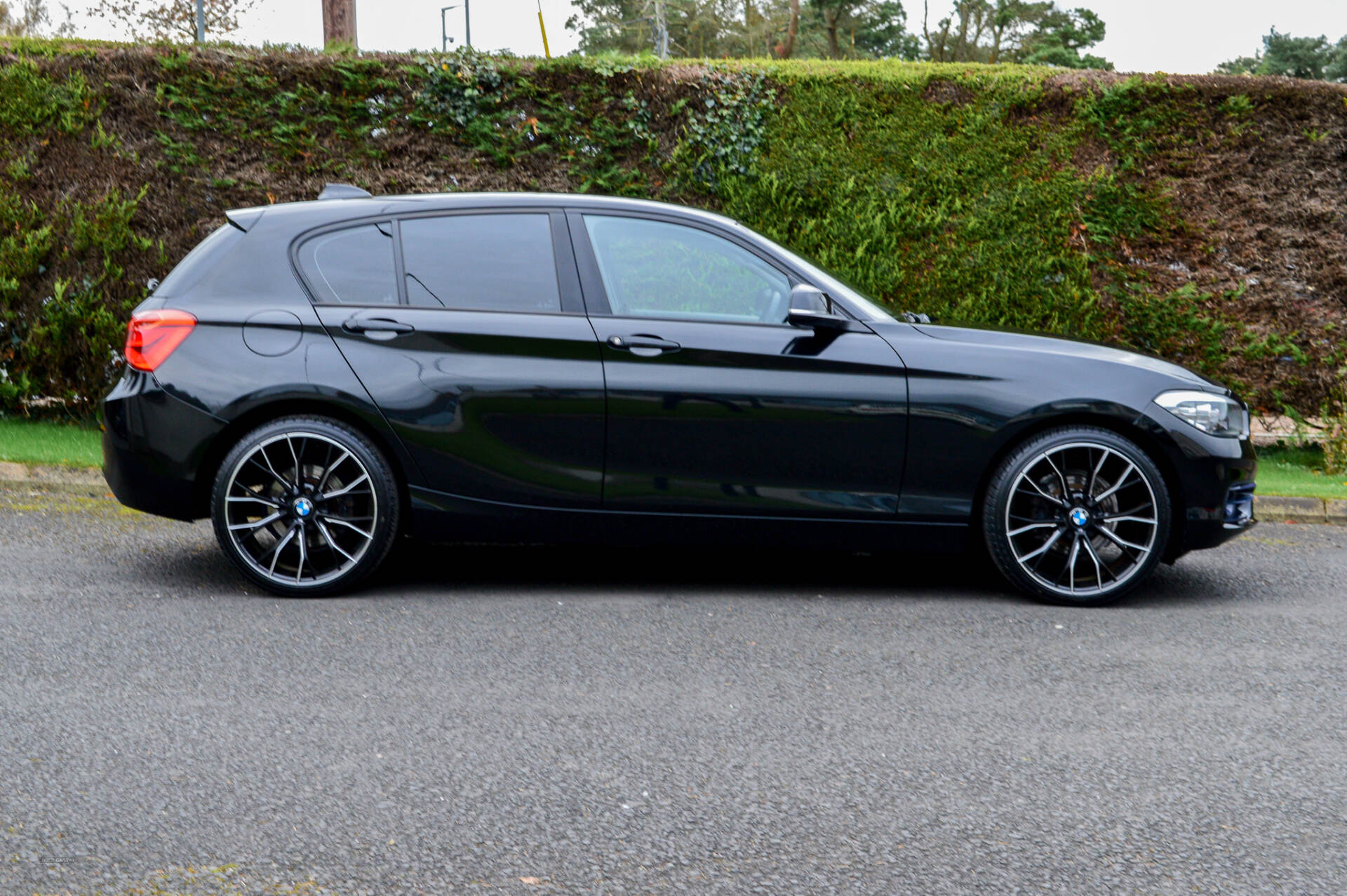 BMW 1 Series DIESEL HATCHBACK in Derry / Londonderry