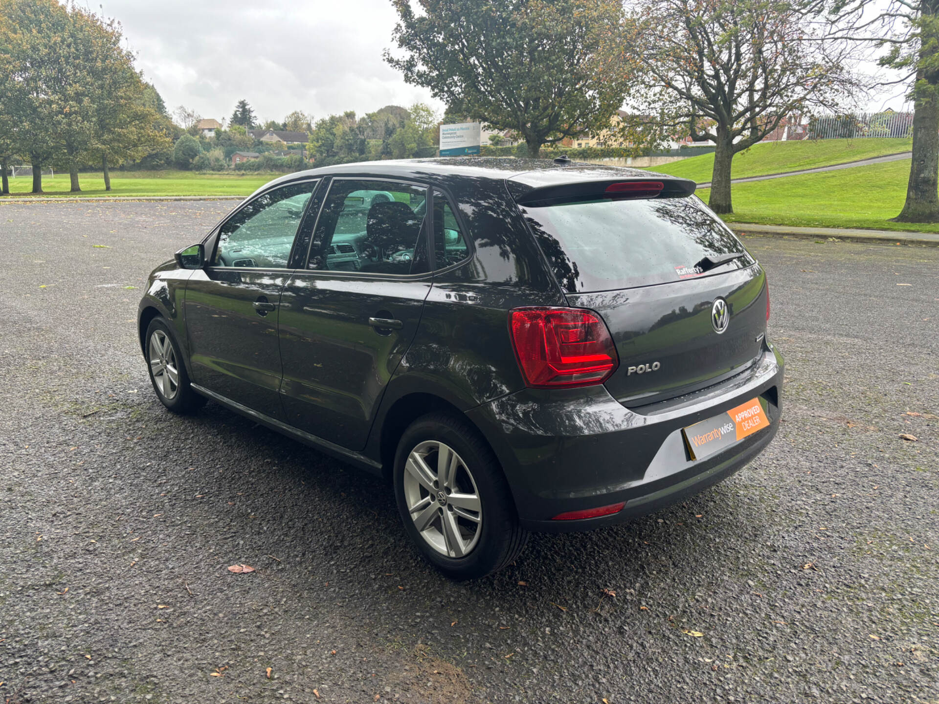 Volkswagen Polo HATCHBACK in Down