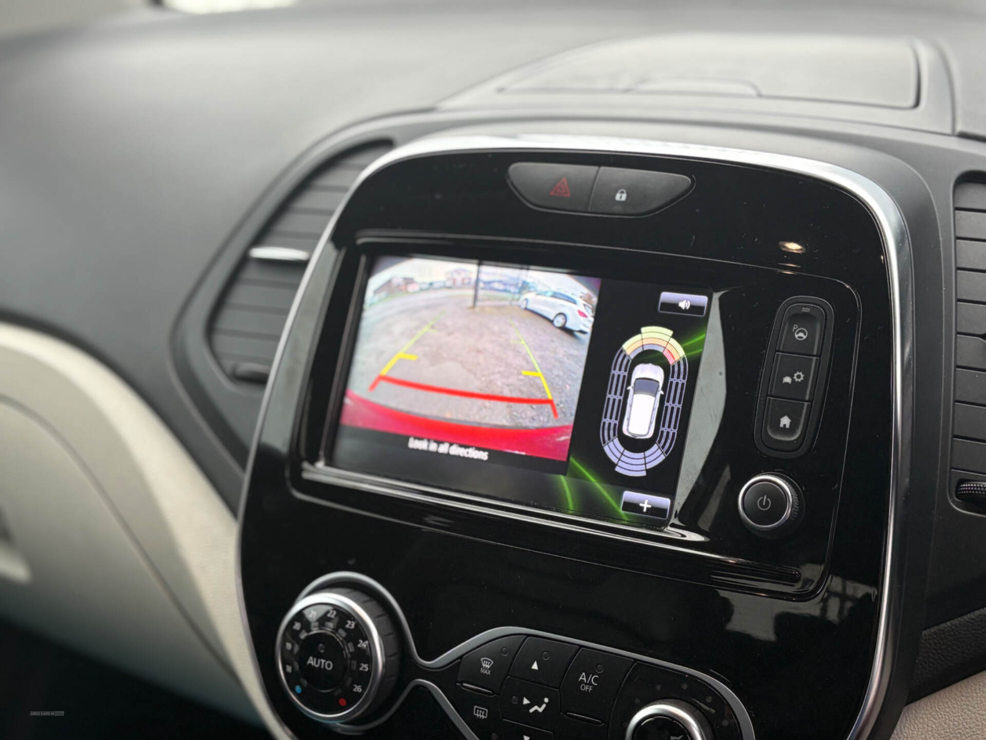 Renault Captur DIESEL HATCHBACK in Tyrone