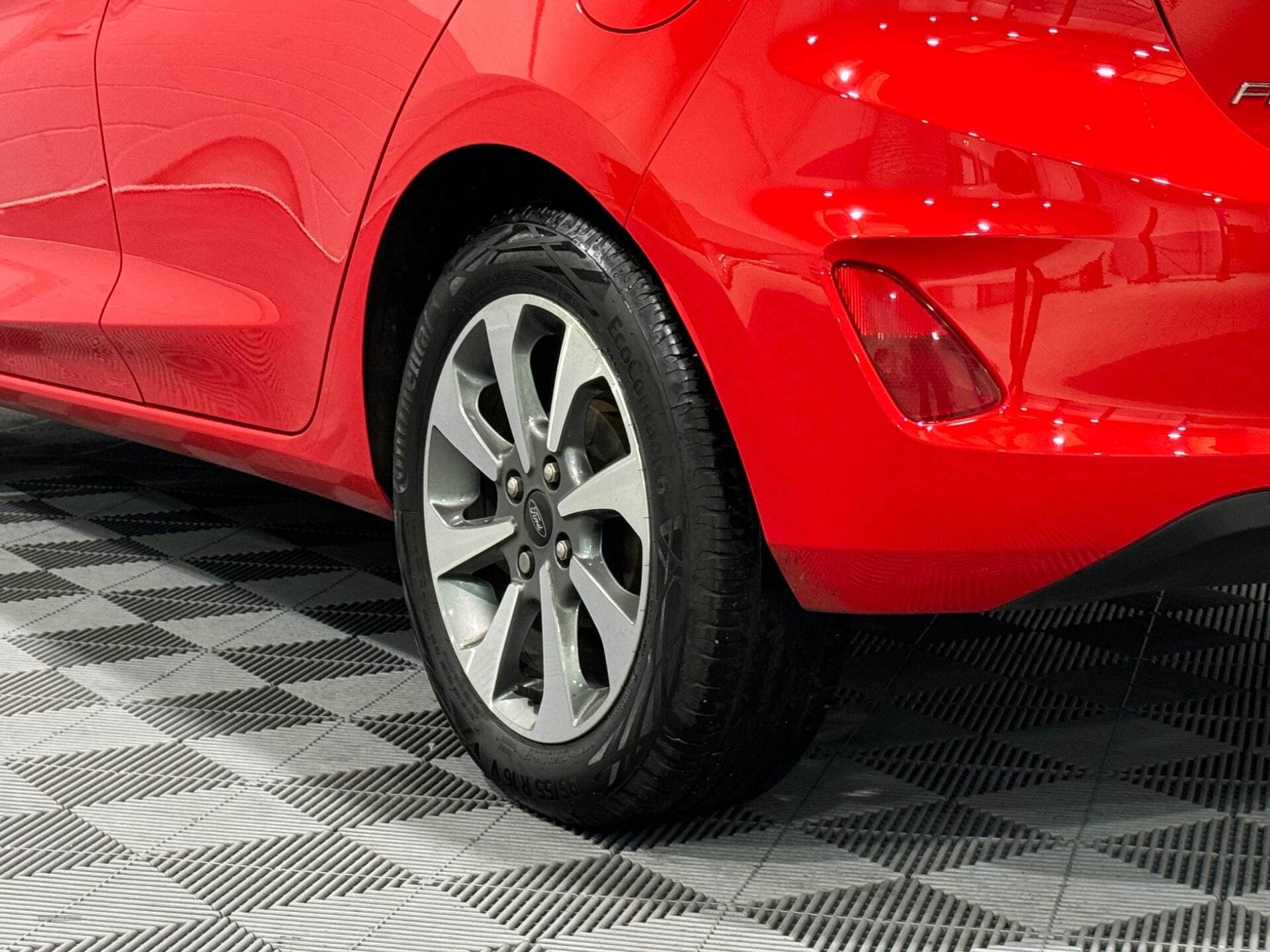 Jan 2021 Ford Fiesta 1.0 EcoBoost 95 Trend 5dr