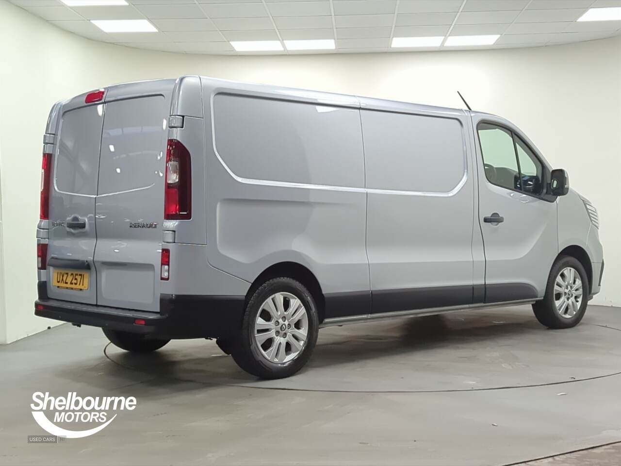 Sep 2023 Renault Trafic LL30 Blue dCi 150 Extra Van