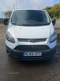 Ford Transit Custom 2.0 TDCi 130ps Low Roof Van in Derry / Londonderry