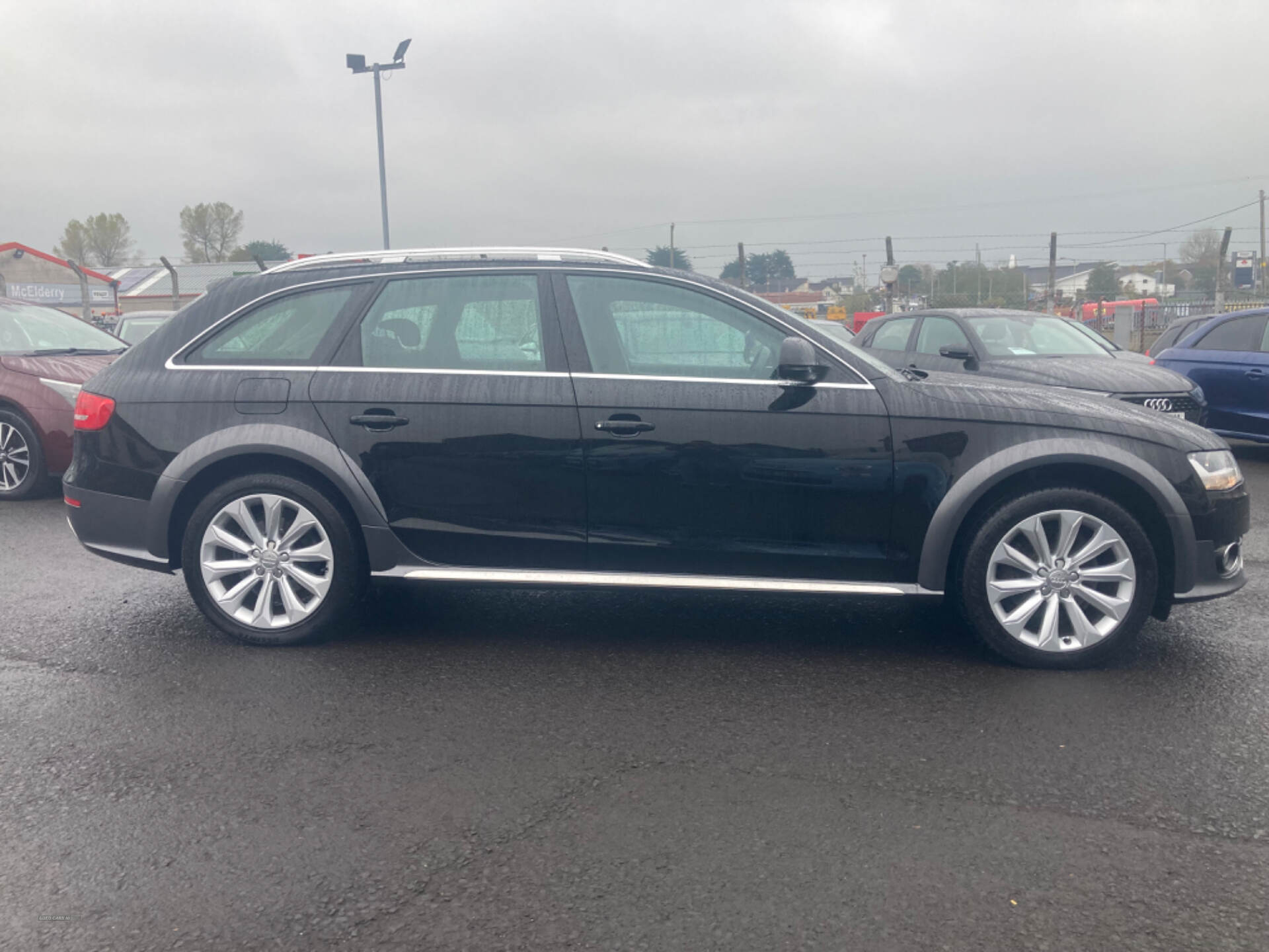 Audi A4 DIESEL ALLROAD ESTATE in Antrim