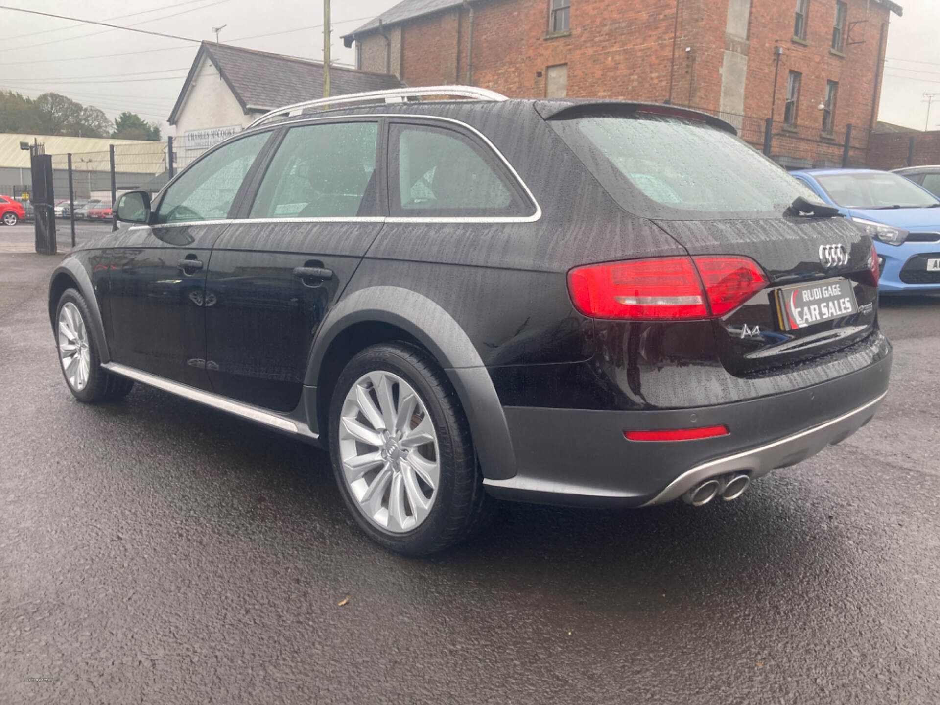 Audi A4 DIESEL ALLROAD ESTATE in Antrim