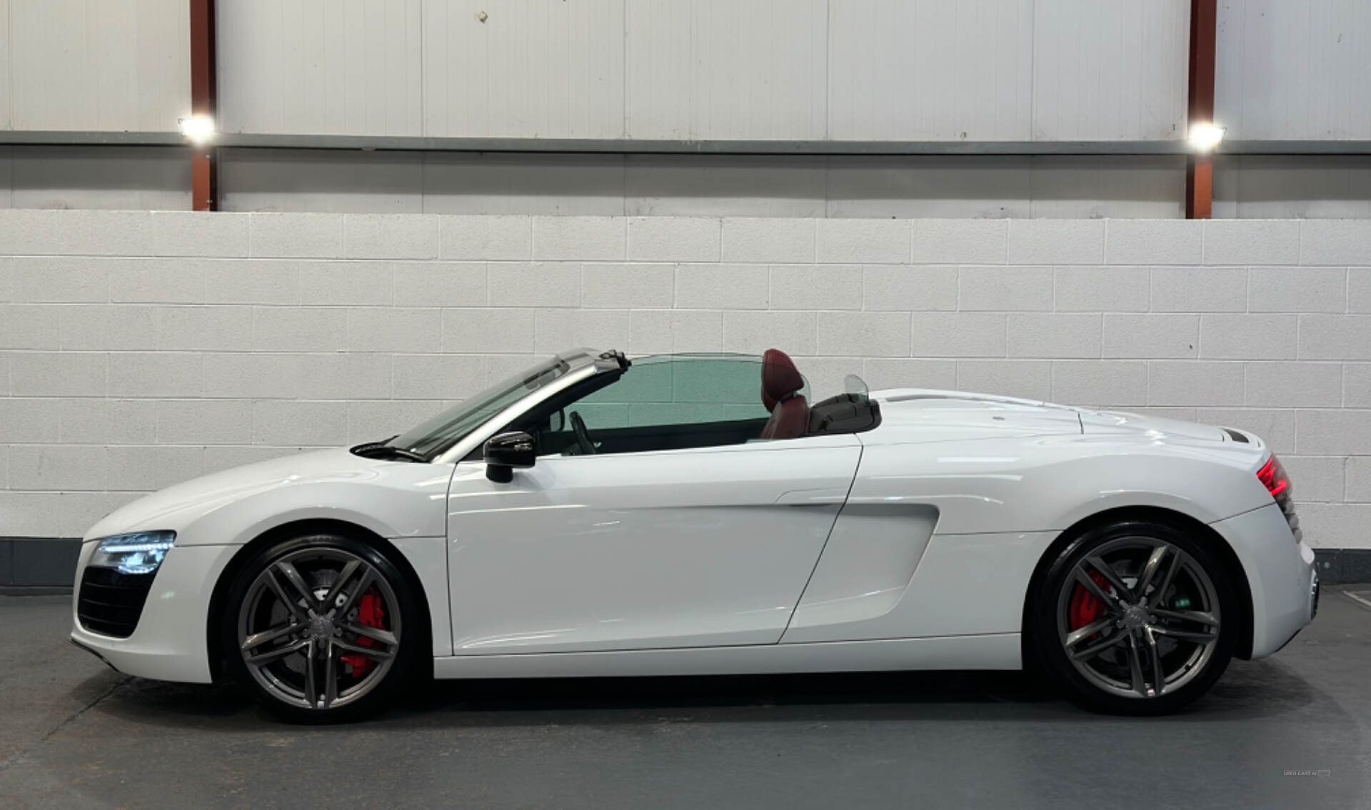 Audi R8 SPYDER in Antrim