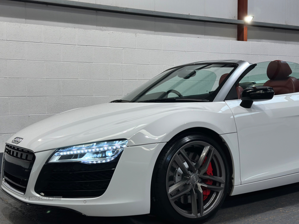 Audi R8 SPYDER in Antrim