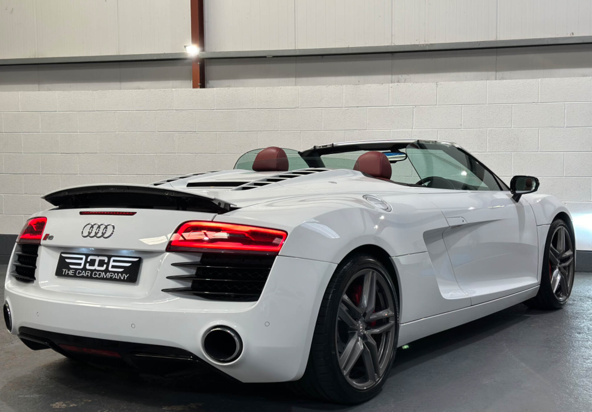 Audi R8 SPYDER in Antrim