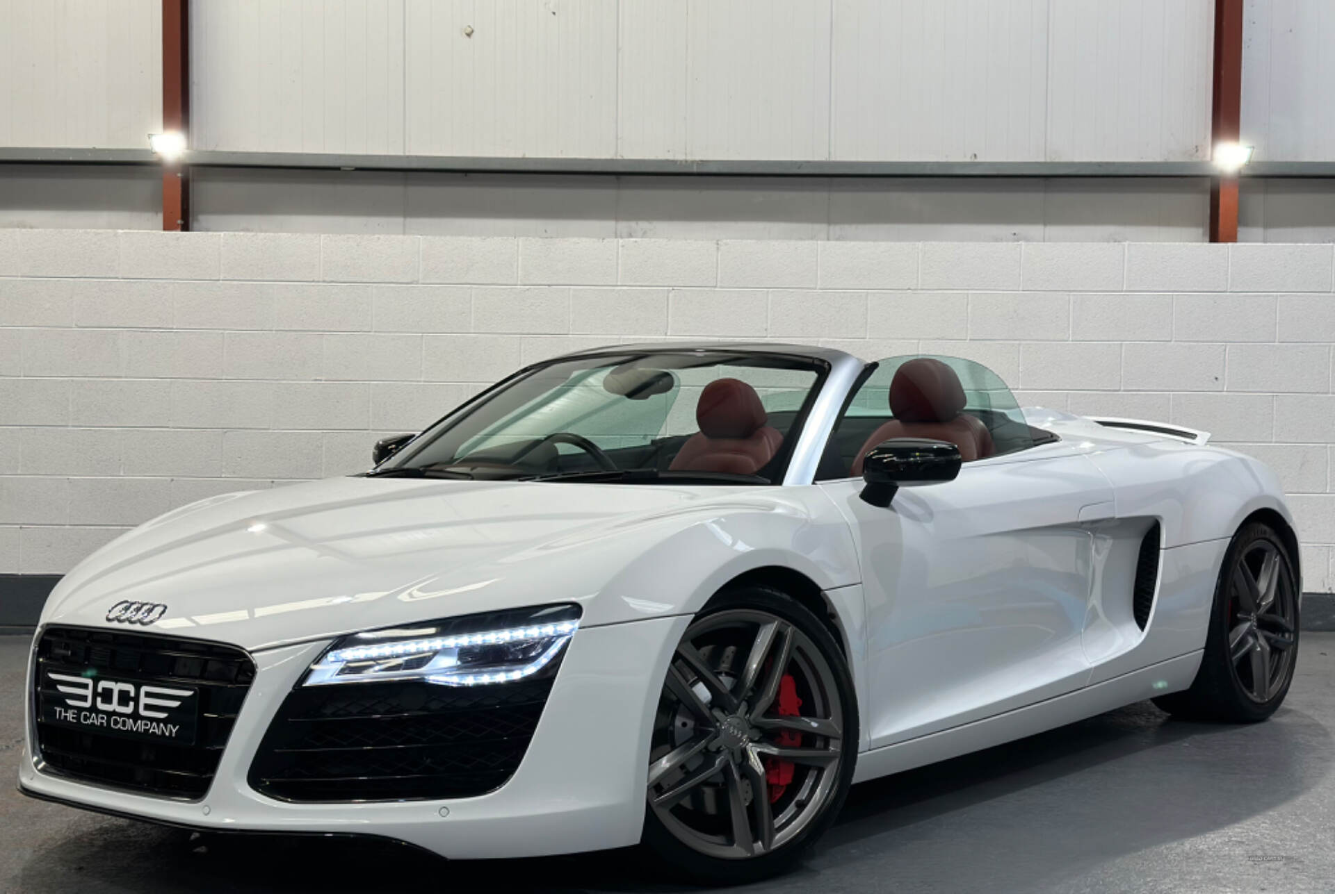 Audi R8 SPYDER in Antrim