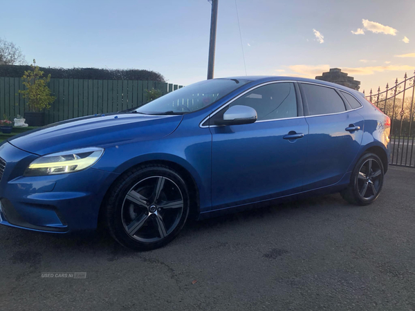 Volvo V40 DIESEL HATCHBACK in Antrim