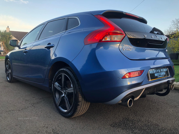 Volvo V40 DIESEL HATCHBACK in Antrim