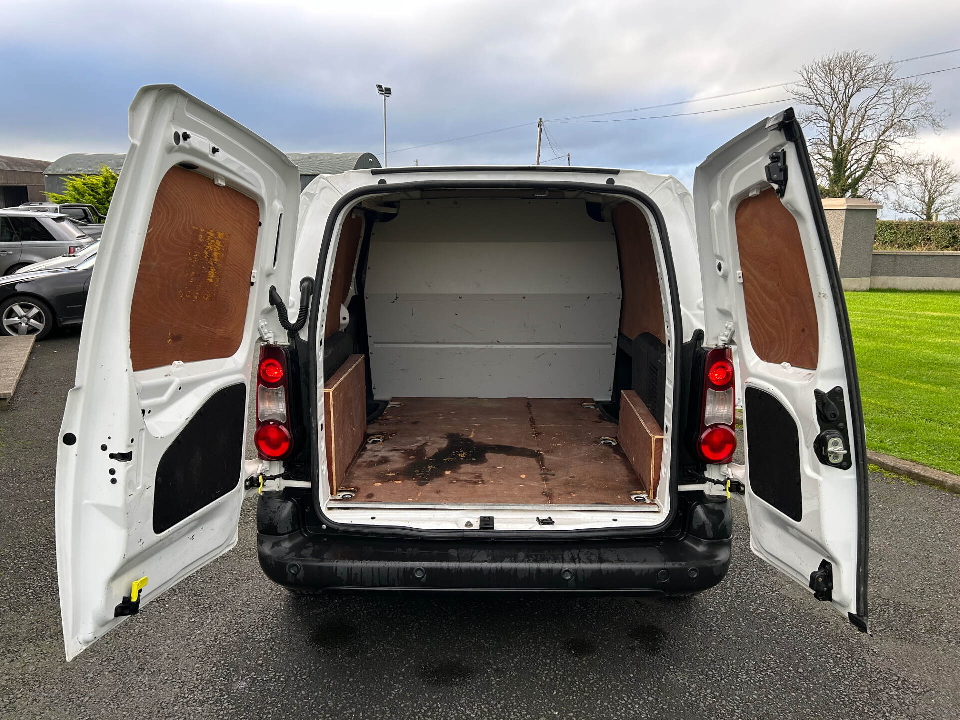 Citroen Berlingo L1 DIESEL in Armagh