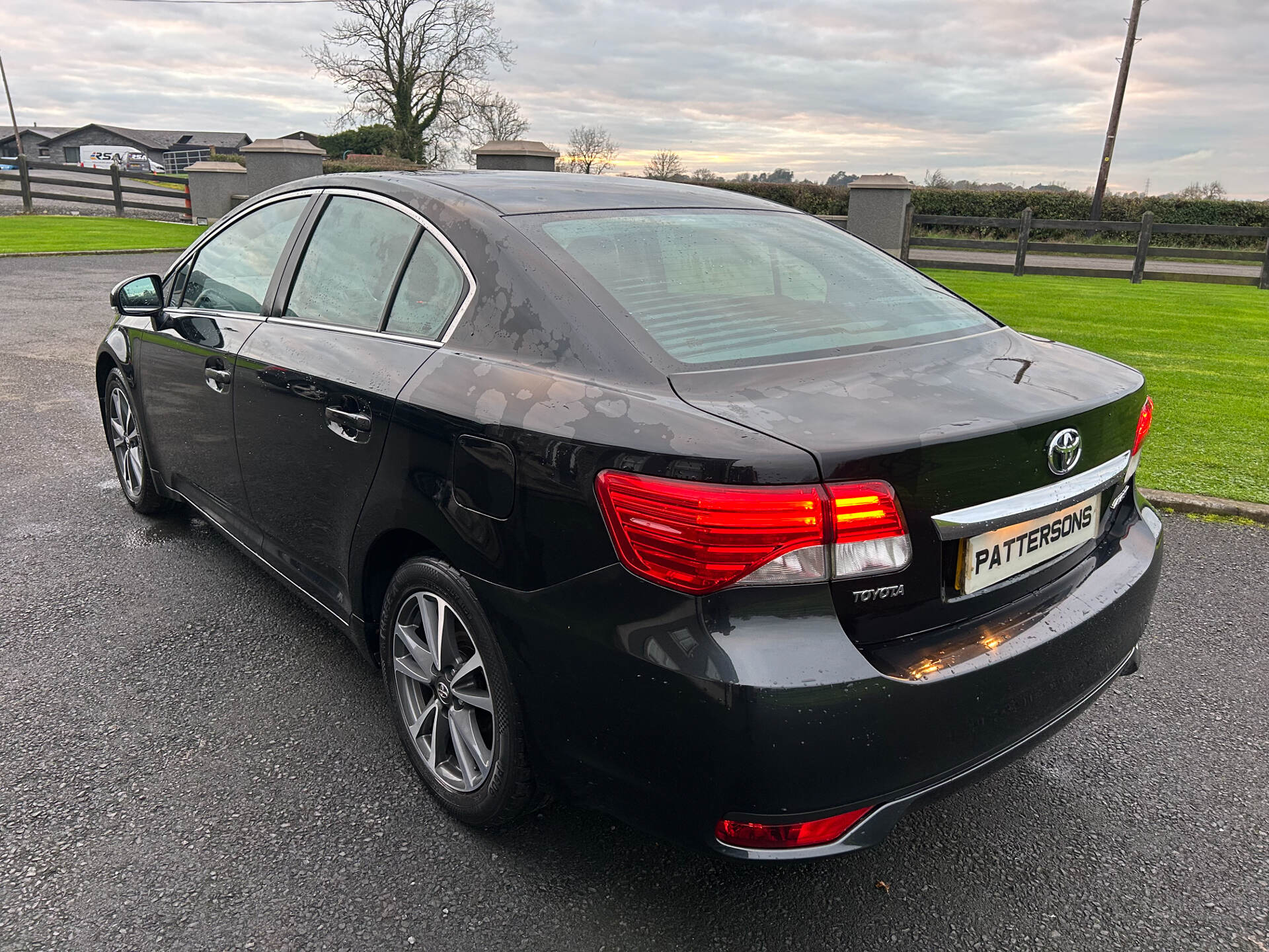 Toyota Avensis DIESEL SALOON in Armagh