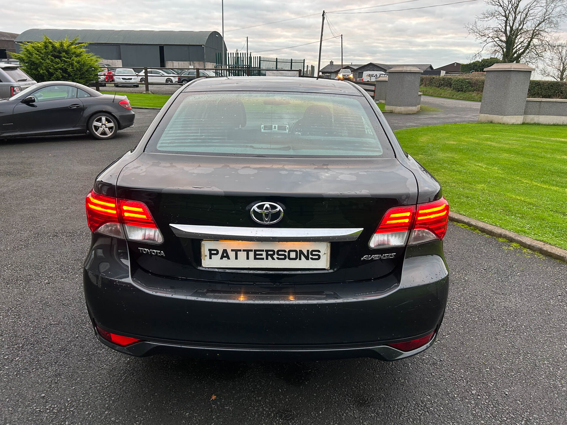 Toyota Avensis DIESEL SALOON in Armagh