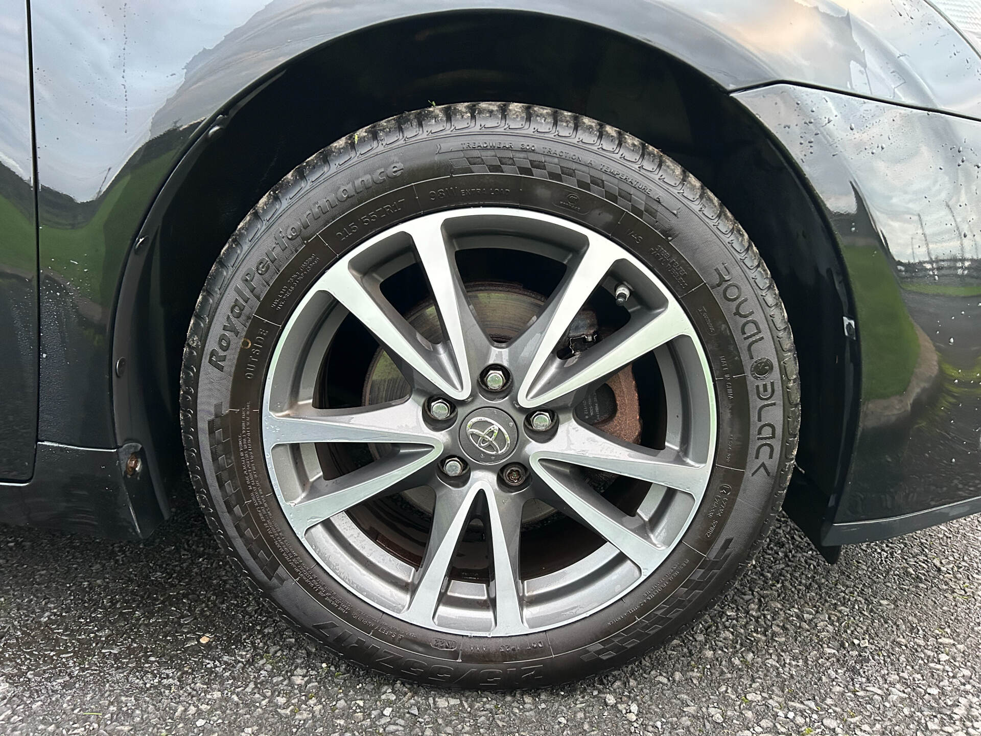 Toyota Avensis DIESEL SALOON in Armagh