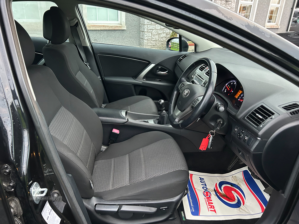 Toyota Avensis DIESEL SALOON in Armagh