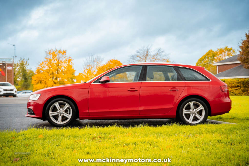 Sep 2013 Audi A4 2.0 TDIe SE Technik 5dr