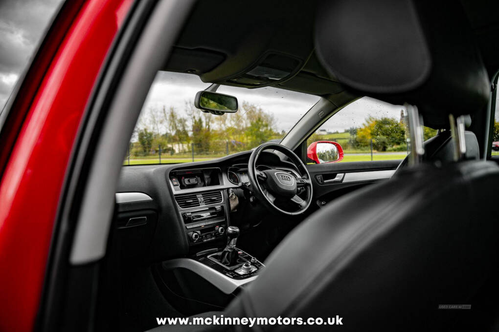 Sep 2013 Audi A4 2.0 TDIe SE Technik 5dr